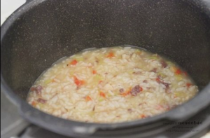 소고기 죽 밥솥 요리